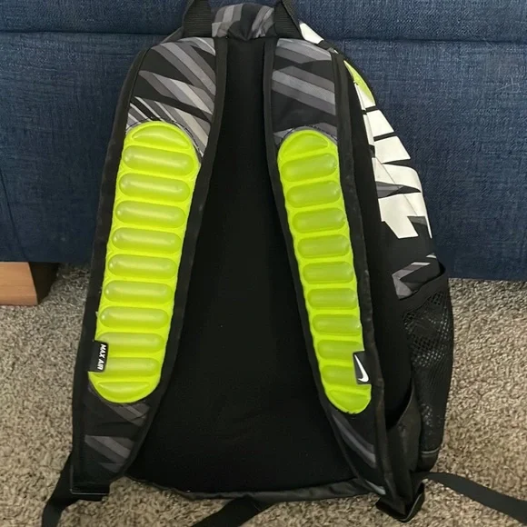 Backpack - Picture 2 of 2